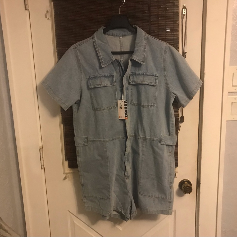 NWT Cowoka Womens Casual Distressed Zip Short Sleeve Denim Romper